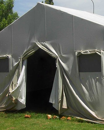 Изготавливаем солдатские палатки в Балаково вместимостью <strong>до 70 человек</strong>
